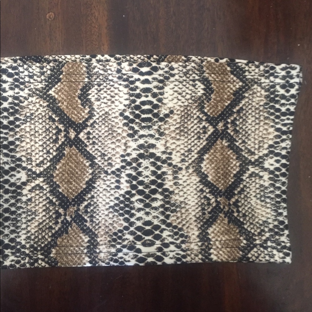 ✨Brand New “Melrose” Snakeskin Print Tube Top - Picture 5 of 6